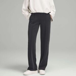 Lululemon Softstreme Pintuck Mid-Rise Pant